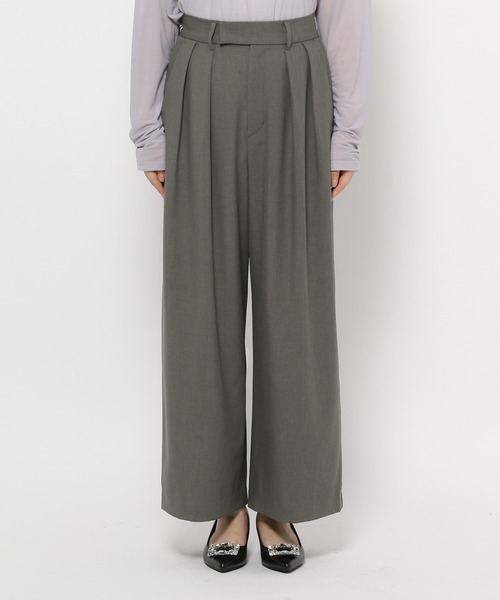 mysty woman（ミスティウーマン）の「インタックワイドパンツ 140933（その他パンツ・レディース・チャコールグレー/ブラック/ベージュ・FREE）」の7枚目の写真