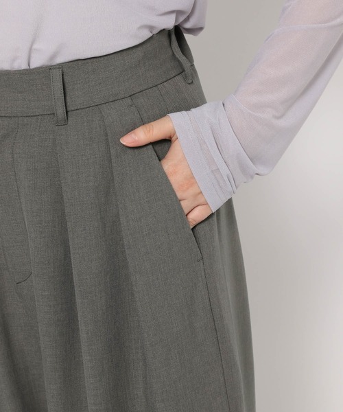 mysty woman（ミスティウーマン）の「インタックワイドパンツ 140933（その他パンツ・レディース・チャコールグレー/ブラック/ベージュ・FREE）」の12枚目の写真