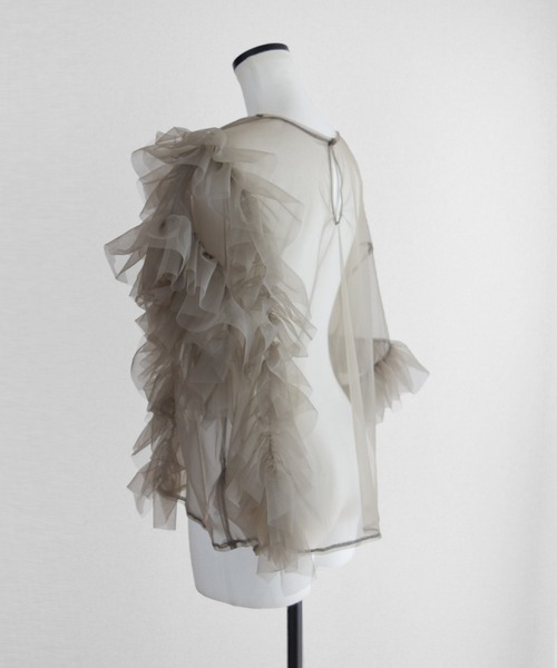 Marient（マリエント）の「チュールフリルアシメBL（シャツ/ブラウス・レディース・グレー/ベージュ/ブラック・FREE）」の15枚目の写真