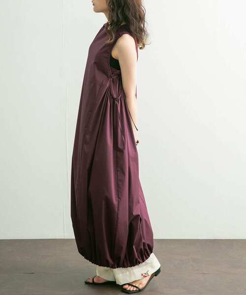 KBF（ケイビーエフ）の「ノースリーブバルーンワンピース（ワンピース・レディース・グレー系その他/バーガンディー・ONE）」の10枚目の写真