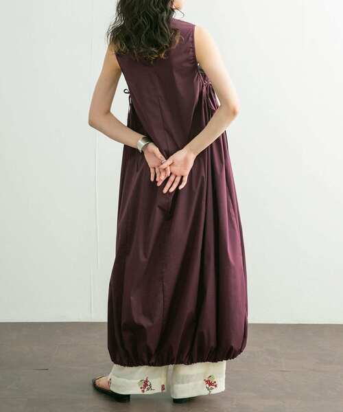 KBF（ケイビーエフ）の「ノースリーブバルーンワンピース（ワンピース・レディース・グレー系その他/バーガンディー・ONE）」の11枚目の写真