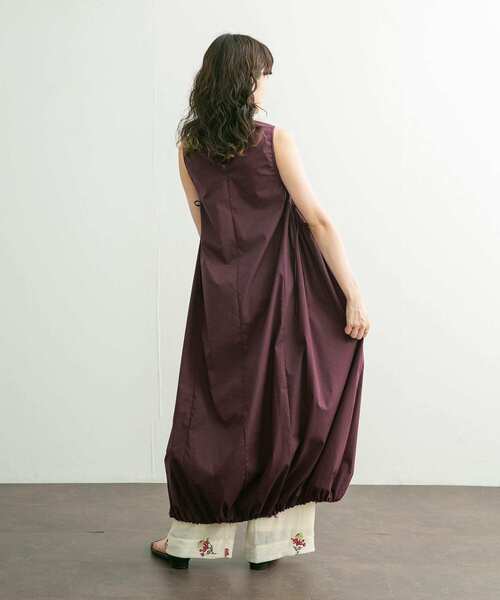 KBF（ケイビーエフ）の「ノースリーブバルーンワンピース（ワンピース・レディース・グレー系その他/バーガンディー・ONE）」の16枚目の写真