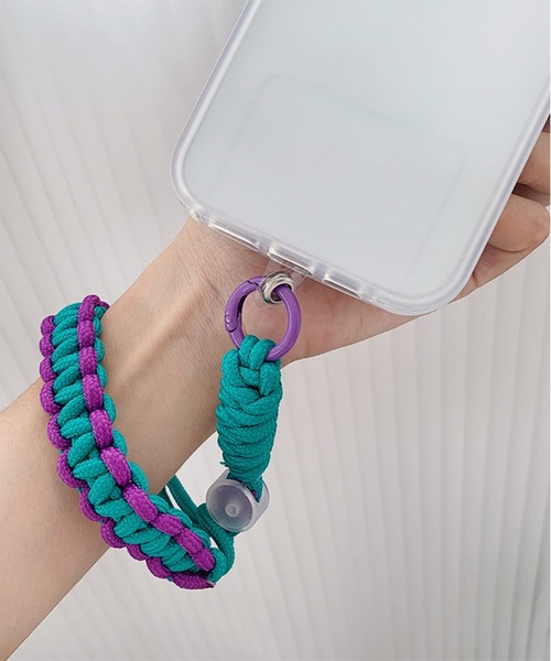 lit.Cy(リットシー)の「ソロモン編みハンドスマホストラップ(スマホグッズ・レディース・ブラック/ブルー/イエロー/グリーン/オレンジ系その他・FREE)」の6枚目の写真