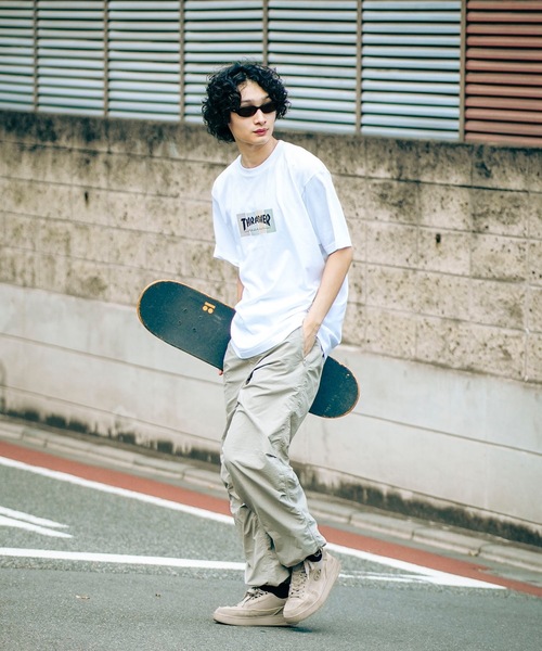 THRASHER(スラッシャー)の「4C BOX LOGO S/S T-SHIRTS/スラッシャー5.6オンススタンダードフィット4カラーボックスロゴプリント半袖Tシャツ(Tシャツ/カットソー・メンズ・ブラック系その他2/ホワイト系その他2/ブラック系その他/ホワイト系その他・MEDIUM/X-LARGE/LARGE/XX-LARGE)」の6枚目の写真