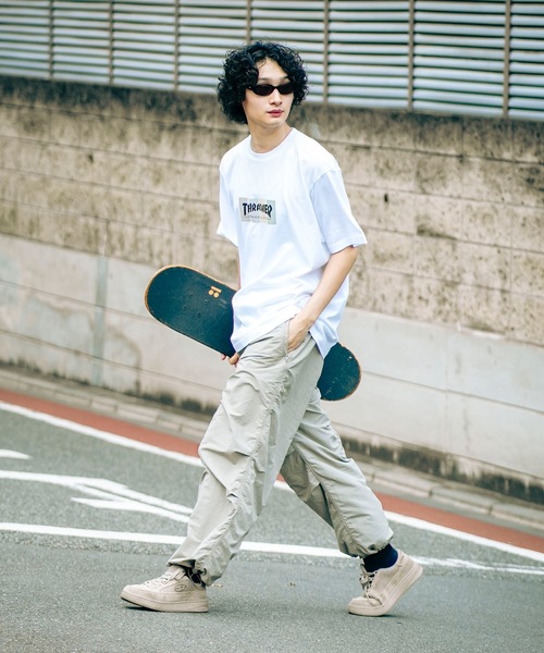 THRASHER(スラッシャー)の「4C BOX LOGO S/S T-SHIRTS/スラッシャー5.6オンススタンダードフィット4カラーボックスロゴプリント半袖Tシャツ(Tシャツ/カットソー・メンズ・ブラック系その他2/ホワイト系その他2/ブラック系その他/ホワイト系その他・MEDIUM/X-LARGE/LARGE/XX-LARGE)」の7枚目の写真