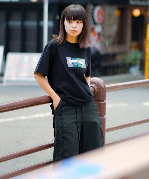 THRASHER(スラッシャー)の「4C BOX LOGO S/S T-SHIRTS/スラッシャー5.6オンススタンダードフィット4カラーボックスロゴプリント半袖Tシャツ(Tシャツ/カットソー・メンズ・ブラック系その他2/ホワイト系その他2/ブラック系その他/ホワイト系その他・MEDIUM/X-LARGE/LARGE/XX-LARGE)」の18枚目の写真