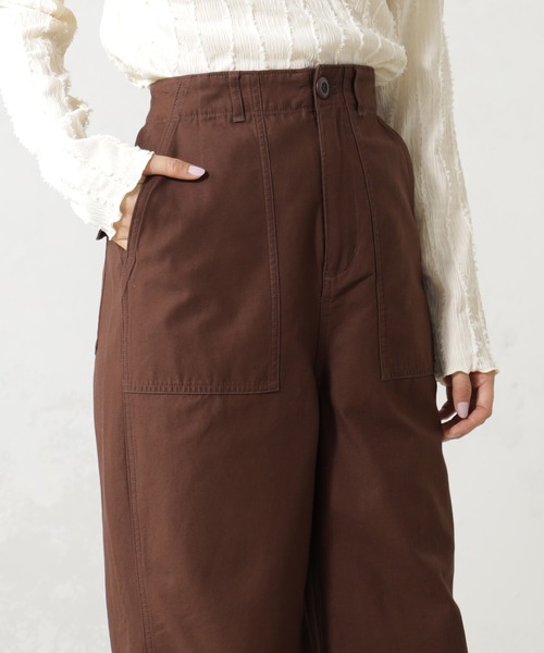 FOUND GOOD（ファウンドグッド）の「バックサテンベイカーパンツ（その他パンツ・レディース・ブラウン系8/アイボリー/ブラック/グリーン系8・L/M/S）」の5枚目の写真