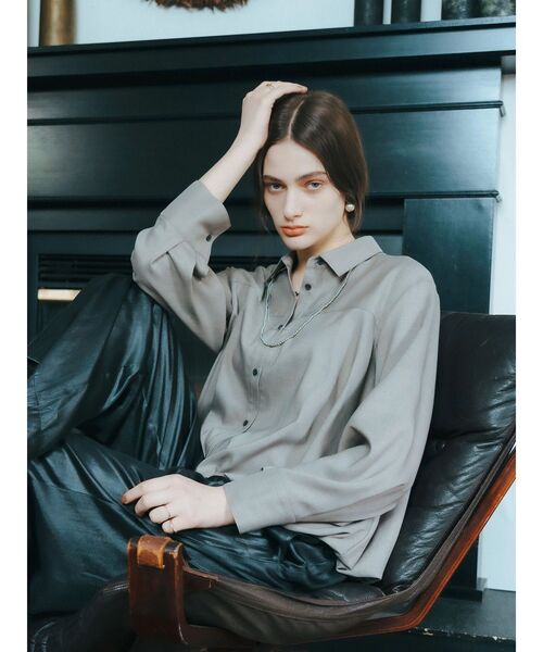 YECCA VECCA（イェッカヴェッカ）の「グロッシーコーティングサテンパンツ（その他パンツ・レディース・ブラック/ベージュ・FREE）」の11枚目の写真