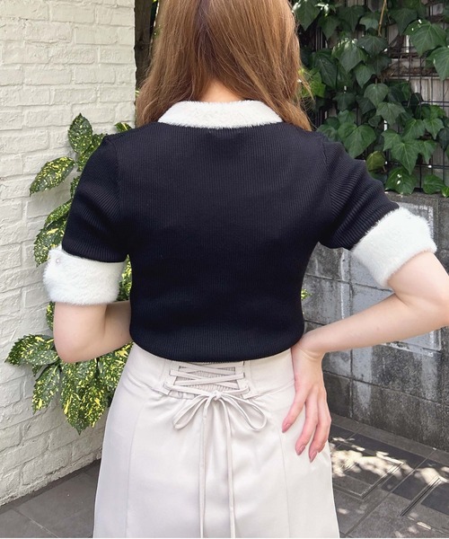 INGNI(イング)の「チョーカー付フェザー配色半袖ニット(ニット/セーター・レディース・ブラック×ホワイト/グレー系8/ホワイト×ブラック・M)」の17枚目の写真
