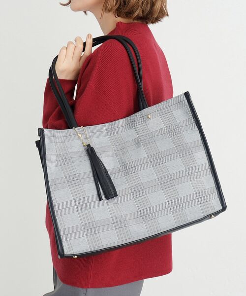 トートバッグ GROVE DOVE TOTE BAG BKS1059 セール】【A4】アソートパイピングタッセルトート（トートバッグ