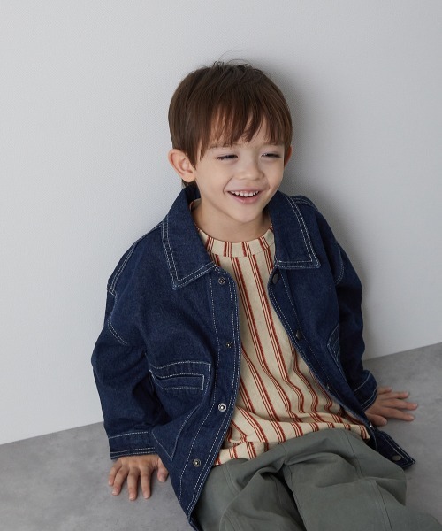 riziere(リジェール)の「配色ステッチデニムジャケット(デニムジャケット・キッズ・インディゴブルー・90/100/110/120/130/140/150)」の2枚目の写真