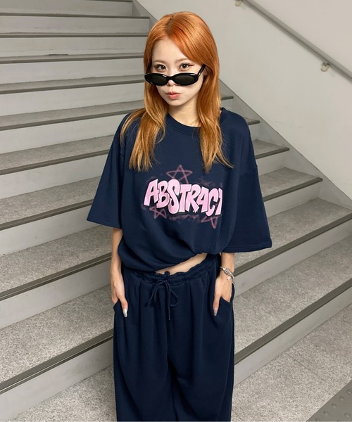 sedacle(セダクル)の「裏毛アソートロゴプリントトップス【SETUP着用可能】(Tシャツ/カットソー・メンズ・オフホワイト/ピンク/ネイビー/ブラック・LARGE/MEDIUM/SMALL)」の3枚目の写真