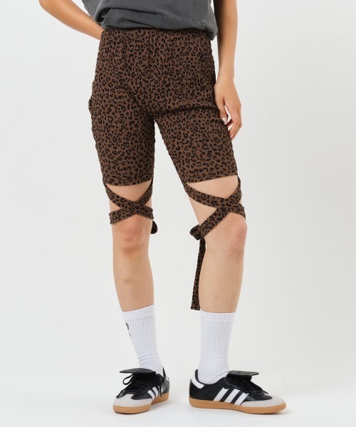 atmos pink（アトモスピンク）の「atmos pink Lace-up Leggings / アトモス ピンク レースアップ レギンス（レギンス/スパッツ・レディース・ブラック/レオパード・FREE）」の2枚目の写真