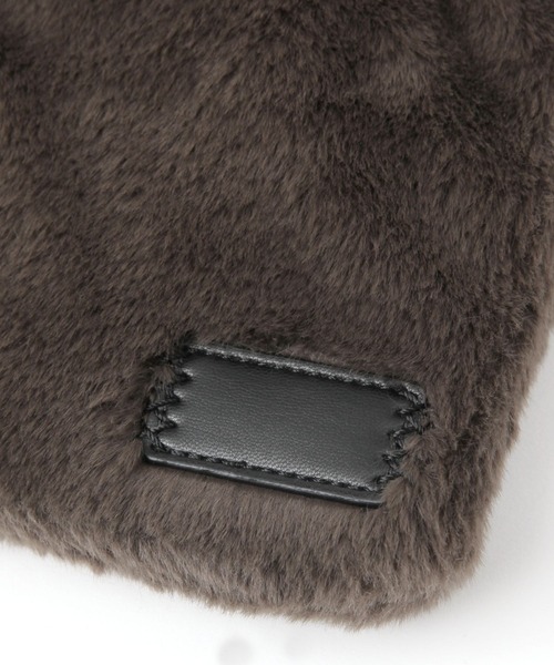studio CLIP（スタディオクリップ）の「軽らくフェイクファーおさんぽショルダー（ショルダーバッグ・レディース・チャコール/ブルー/アイボリー・FREE）」の14枚目の写真