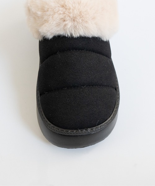 Fabby fabby（ファビィーファビィー）の「ボア付きムートンシューズ（スリッポン・レディース・キャメル/ベージュ/ブラック・MEDIUM/LARGE）」の13枚目の写真