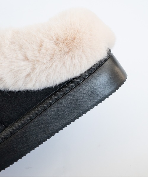 Fabby fabby（ファビィーファビィー）の「ボア付きムートンシューズ（スリッポン・レディース・キャメル/ベージュ/ブラック・MEDIUM/LARGE）」の16枚目の写真