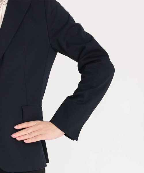 STRAWBERRY-FIELDS（ストロベリーフィールズ）の「ジャージテーラードジャケット（ノーカラージャケット・レディース・ブラック/ベージュ/ネイビー・2）」の8枚目の写真