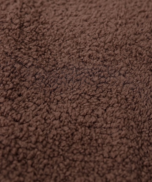 emesuelee（エメスーリー）の「4way ボアフリースブランケット 70×100（ブランケット・レディース・ネイビー/ブラウン/ライトグレー・フリー）」の7枚目の写真