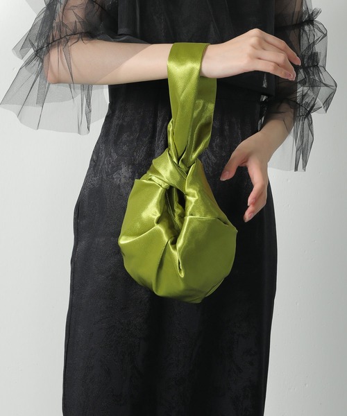 Kana（カナ）の「ワンハンドル コンパクト バック（ハンドバッグ・レディース・ブラウン/シルバー/ゴールド/グリーン・フリー）」の3枚目の写真