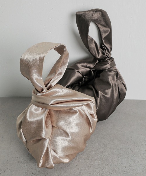 Kana（カナ）の「ワンハンドル コンパクト バック（ハンドバッグ・レディース・ブラウン/シルバー/ゴールド/グリーン・フリー）」の5枚目の写真