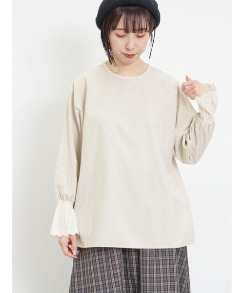 Samansa Mos2（サマンサ モスモス）の「【保温加工】袖口レースブラウス（シャツ/ブラウス・レディース・ミント/ベージュ/チャコールグレー/オフホワイト・F）」の3枚目の写真