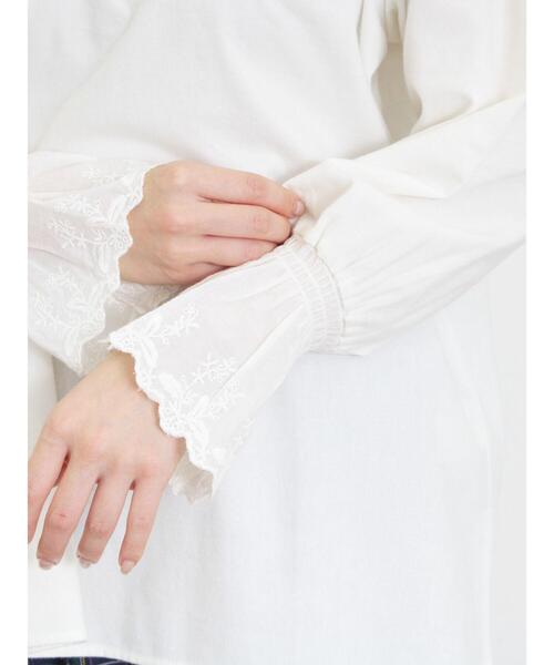 Samansa Mos2（サマンサ モスモス）の「【保温加工】袖口レースブラウス（シャツ/ブラウス・レディース・ミント/ベージュ/チャコールグレー/オフホワイト・F）」の16枚目の写真