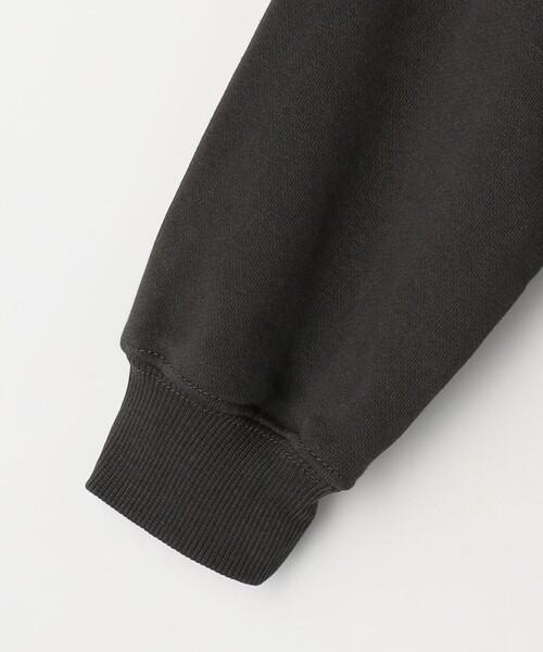 green label relaxing(グリーンレーベルリラクシング)の「【別注】<URBAMENT>プリントスウェット / トレーナー / キッズ 100cm-130cm(スウェット・キッズ・ブラック/ライトグレー・100cm/120cm/130cm/110cm)」の7枚目の写真