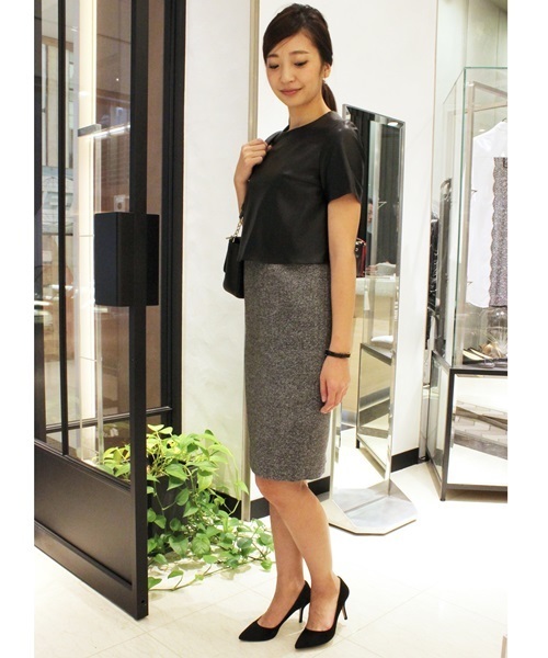 FIGARO Paris(フィガロパリ)の「シルクウール ツイード*フェイクレザー ワンピース◆(ワンピース・レディース・ブラック・36/38)」の9枚目の写真