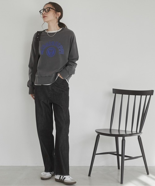 ANGIE（アンジー）の「ピグメント カレッジロゴ スウェット／トレーナー（スウェット・レディース・アイボリー/ブラック/サックスブルー/ライトピンク/ブラック系その他/ネイビー/ホワイト系その他・FREE）」の12枚目の写真