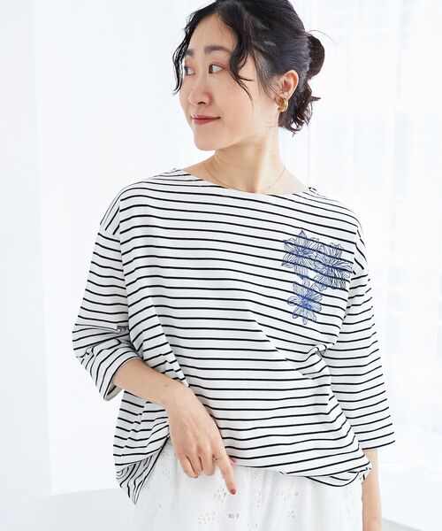 le.coeur blanc（ルクールブラン）の「ボーダーモチーフ刺繍カットソー（Tシャツ/カットソー・レディース・ブルー系その他4/ホワイト系その他・38）」の21枚目の写真