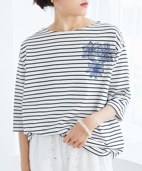 le.coeur blanc（ルクールブラン）の「ボーダーモチーフ刺繍カットソー（Tシャツ/カットソー・レディース・ブルー系その他4/ホワイト系その他・38）」の22枚目の写真