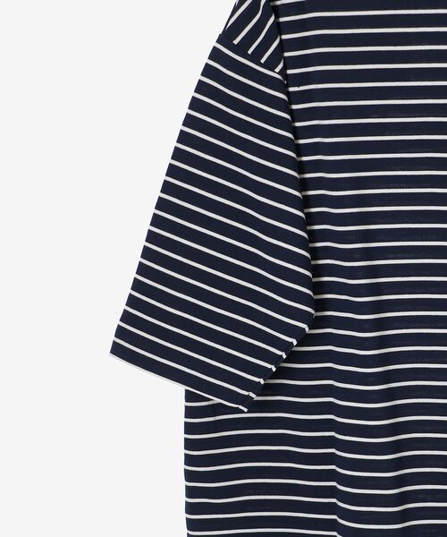 le.coeur blanc（ルクールブラン）の「ボーダーモチーフ刺繍カットソー（Tシャツ/カットソー・レディース・ブルー系その他4/ホワイト系その他・38）」の6枚目の写真