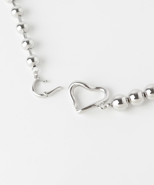 SMELLY（スメリー）の「グラデーショントップハートネックレス（ネックレス・レディース・シルバー・-）」の6枚目の写真