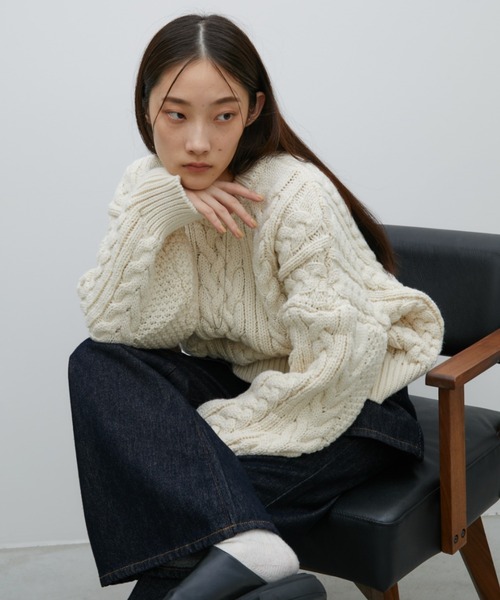 新品未使用正規品アンドマリーandmaryケーブルニットトップス長袖　ベージュ アンドマリーandmaryケーブルニットトップスタグ付き - メルカリ