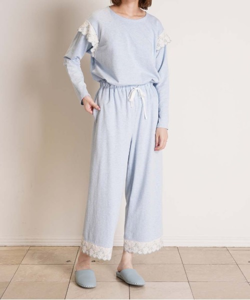 KID BLUE（キッドブルー）の「キッドブルー -ミモザレースインレイ -くるぶし丈ボトムス -KRBP516 -kidblue（その他パンツ・レディース・アイボリー/サックスブルー・M/L）」の3枚目の写真