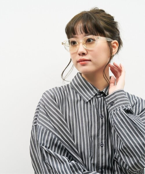 Zoff(ゾフ)の「【WEB限定】ウェリントン型 サングラス|カラーレンズ|トレンド|紫外線対策|UVカット|Zoff|COLOR SUNGLASSES(サングラス・レディース・ブラック/ブラック系その他2/ブラウン系その他/ブラウン系その他4/ブラック系その他/ブラック系その他3/ライトイエロー/グリーン・FREE)」の22枚目の写真