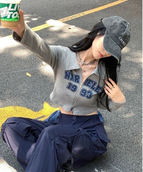 WEGO（ウィゴー）の「WEGO/タイトロゴ襟前開きトップス（Tシャツ/カットソー・レディース・グレー/ピンク/ネイビー・FREE）」の6枚目の写真