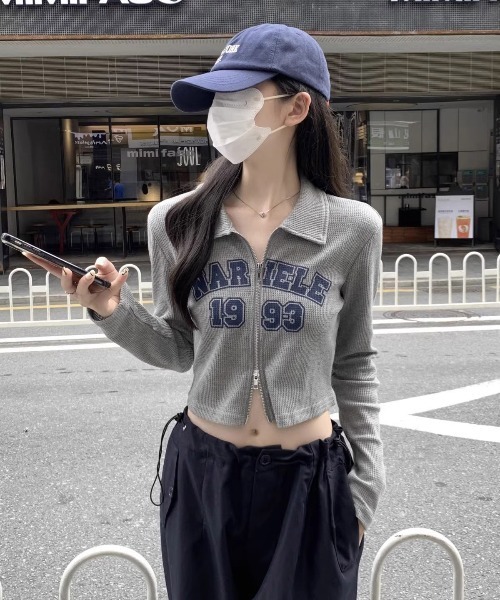 WEGO（ウィゴー）の「WEGO/タイトロゴ襟前開きトップス（Tシャツ/カットソー・レディース・グレー/ピンク/ネイビー・FREE）」の7枚目の写真