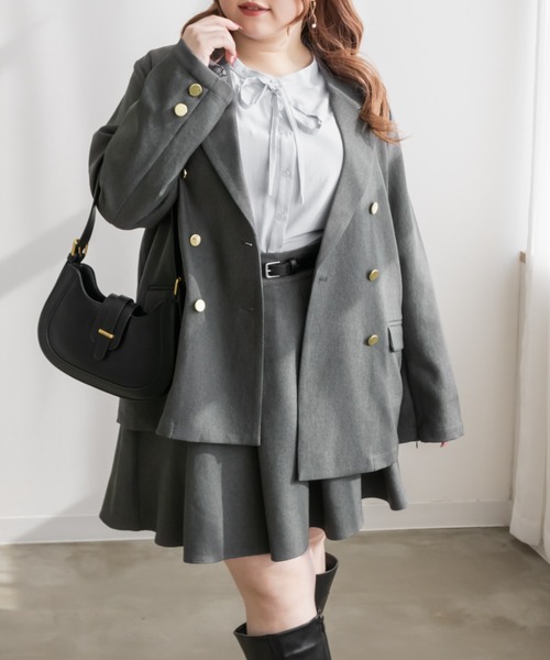 CLETTE(クレット)の「ステルススリットテーラードジャケット(テーラードジャケット・レディース・キャメル/ネイビー/チャコールグレー・LL/3L/4L)」の4枚目の写真