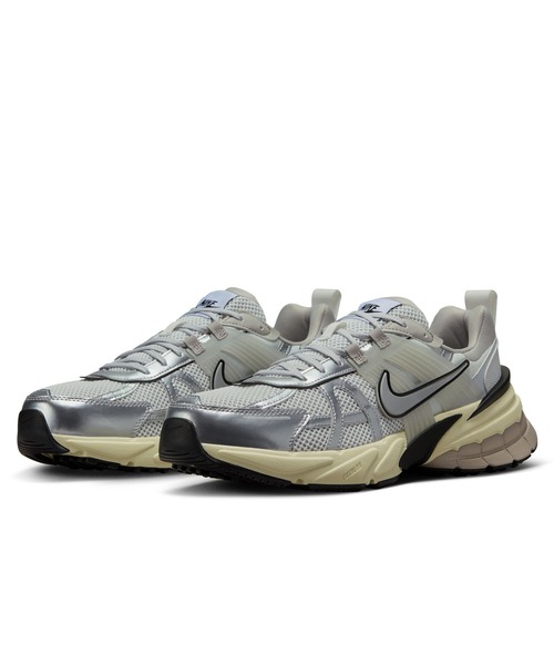 セール】NIKE V2K RUN HJ4497-100（スニーカー）｜NIKE（ナイキ）の 