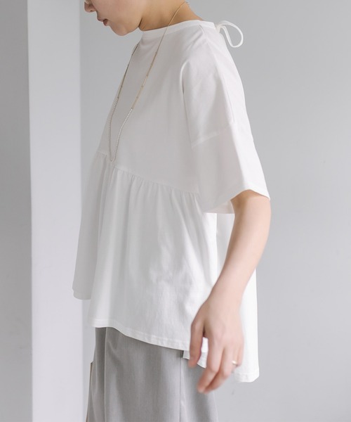 PUAL CE CIN（ピュアルセシン）の「【WEB限定／Du noir】バックリボンペプラムシルケットTシャツ（Tシャツ/カットソー・レディース・ブラック/オフホワイト・FREE）」の4枚目の写真