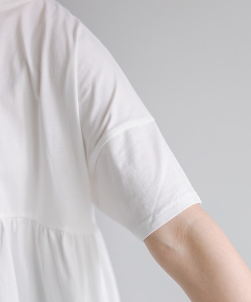 PUAL CE CIN（ピュアルセシン）の「【WEB限定／Du noir】バックリボンペプラムシルケットTシャツ（Tシャツ/カットソー・レディース・ブラック/オフホワイト・FREE）」の21枚目の写真