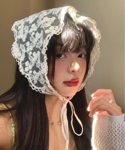 SHEENA(シーナ)の「フラワーレースバブーシュカ(その他ヘアアクセサリー・レディース・ホワイト・FREE)」の8枚目の写真