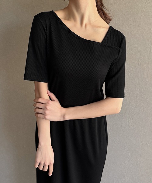 junoah（ジュノア）の「アシメネック半袖リブIラインワンピース（ワンピース・レディース・チャコール/ブラック/グレイッシュベージュ・SMALL/MEDIUM/LARGE）」の14枚目の写真