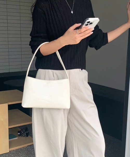 LAC-VERT(ラック・ヴェール)の「スクエアフェイクレザーハンドバッグ(ハンドバッグ・レディース・シルバー/ブラック/ホワイト/レッド・FREE)」の14枚目の写真