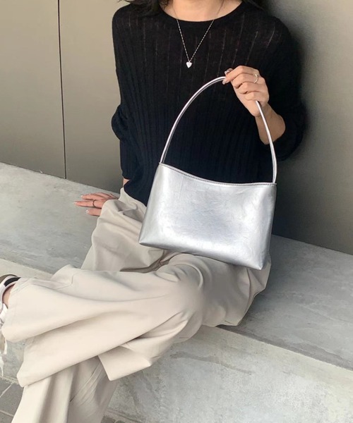 LAC-VERT(ラック・ヴェール)の「スクエアフェイクレザーハンドバッグ(ハンドバッグ・レディース・シルバー/ブラック/ホワイト/レッド・FREE)」の16枚目の写真