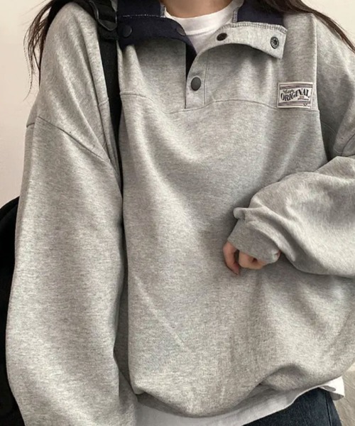 VIVID LADY(ビビッドレディー)の「スタンドカラー Tシャツ ハーフスナップ オーバーサイズ(Tシャツ/カットソー・レディース・クリーム/グレー/ホワイト系その他/ネイビー・FREE)」の3枚目の写真