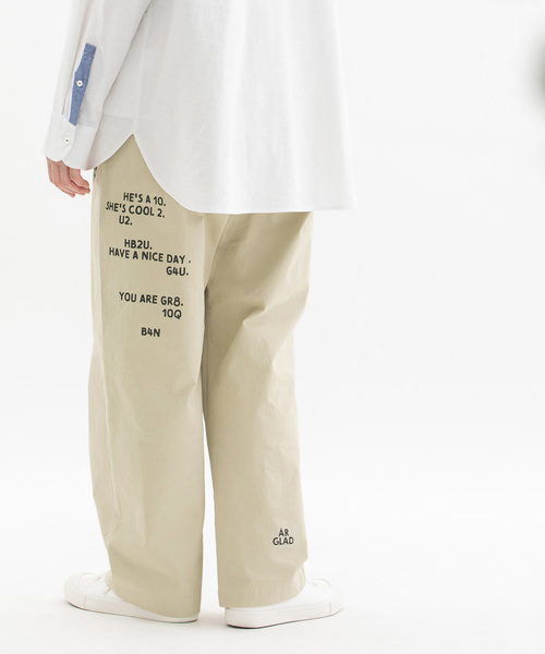 nop de nod(ノップドゥノッド)の「ロゴプリントチノパンツ(チノパンツ・レディース・ネイビー/カーキ/ベージュ・M)」の2枚目の写真