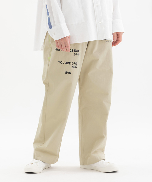 nop de nod(ノップドゥノッド)の「ロゴプリントチノパンツ(チノパンツ・レディース・ネイビー/カーキ/ベージュ・M)」の7枚目の写真