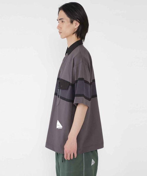 and wander（アンドワンダー）の「TECH RUGBY SHIRT｜テックラグビーシャツ UNISEX（シャツ/ブラウス・メンズ・イエロー/チャコール・XL/M/XXL/L/S/XS）」の3枚目の写真